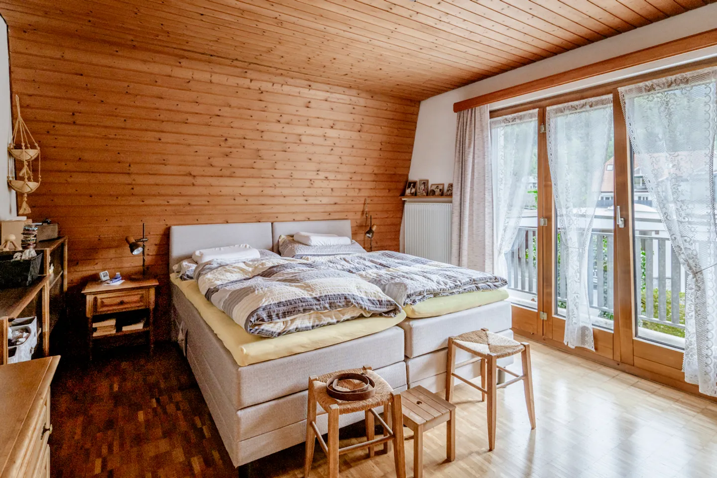 Charming Renovated Villa - Photo 7 of 13