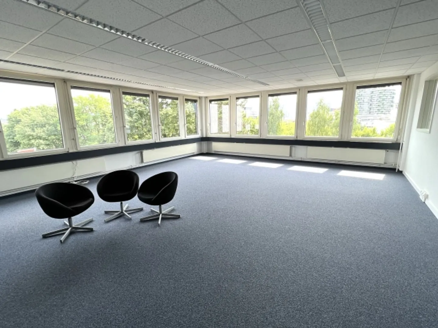 Office - Photo 1 of 5