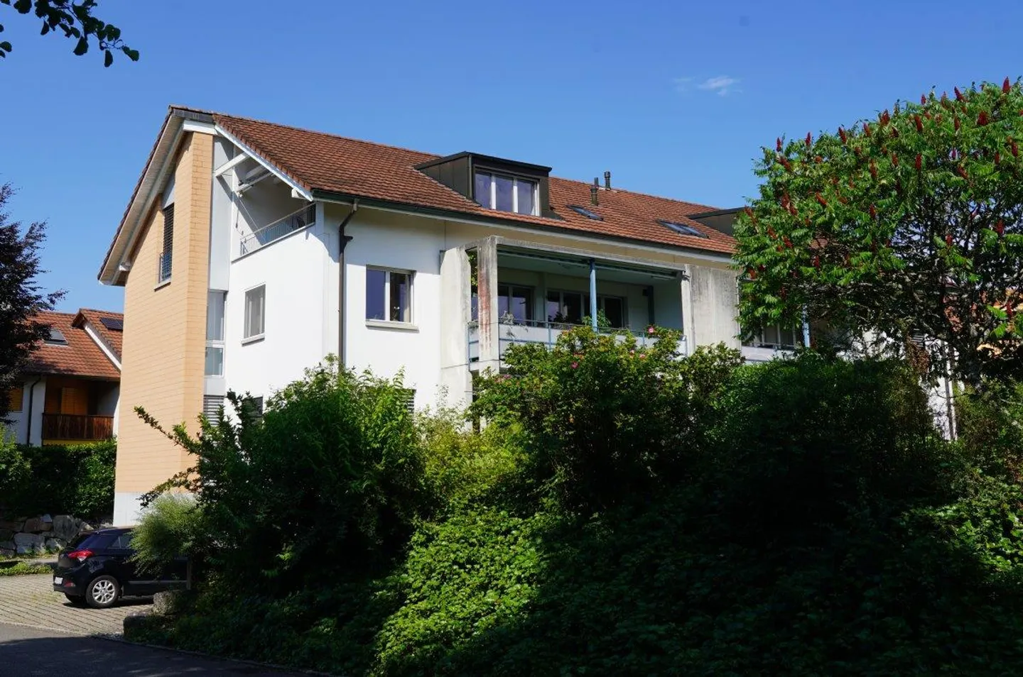Wohnung kaufen - Foto 1 von 8