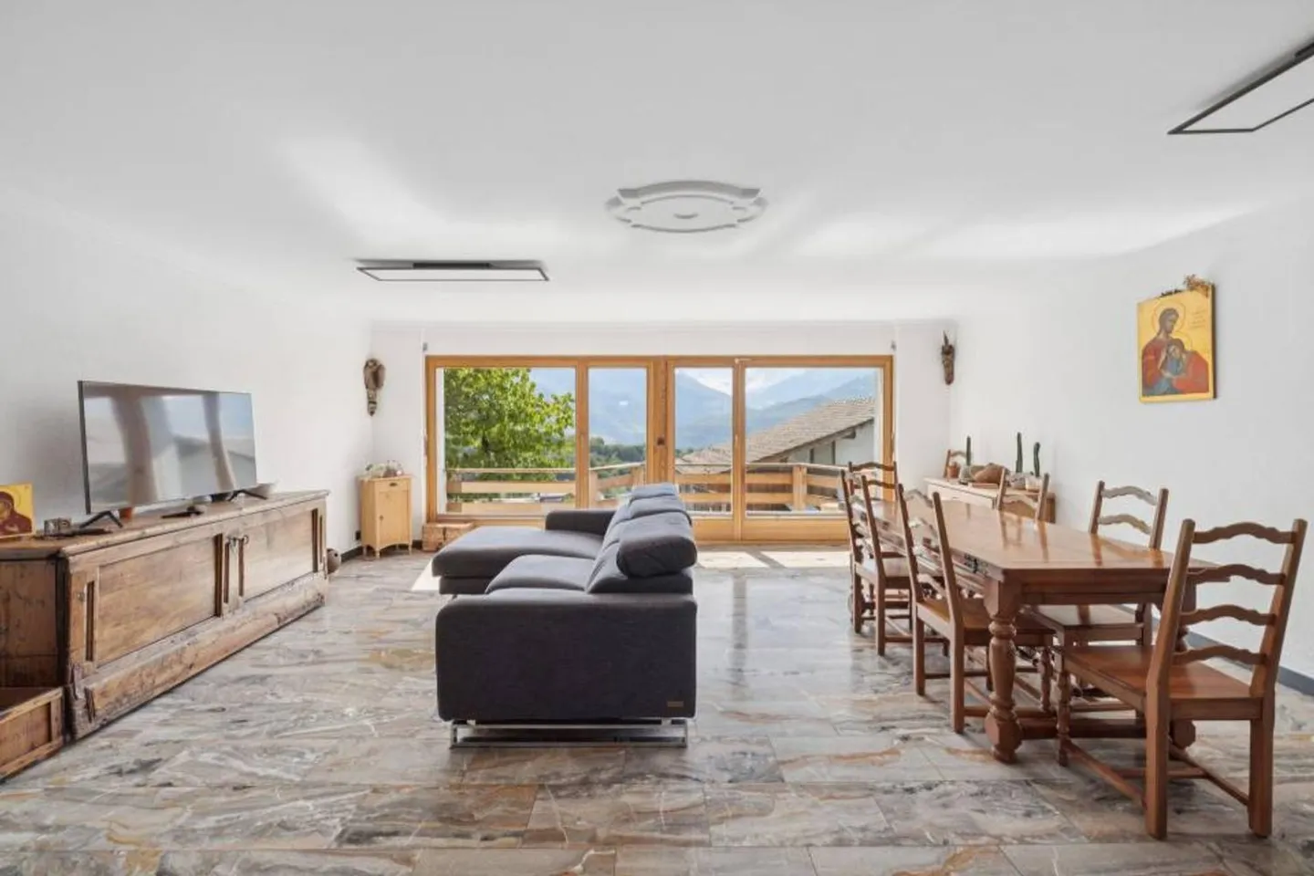Villa con charme e studio privato - Foto 3 di 8