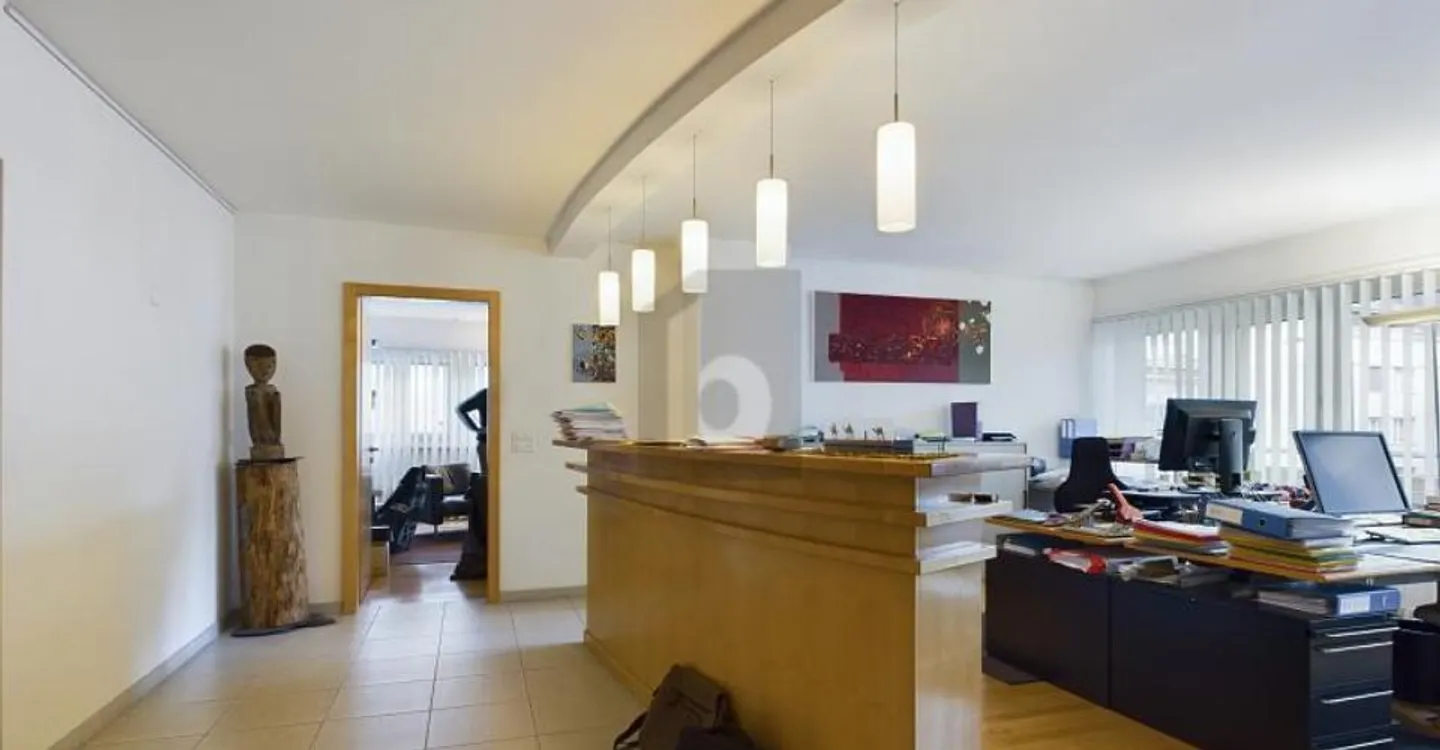 BRIGHT OFFICE IN CENTRAL LOCATION - Photo 1 of 5