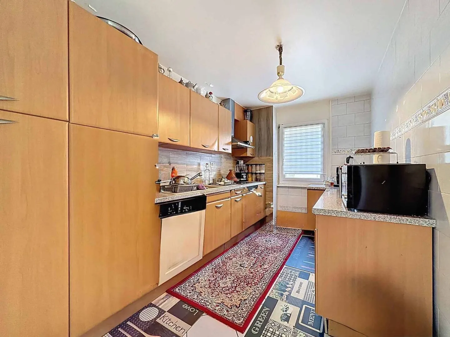 Appartamento luminoso vicino al porto - Foto 5 di 11