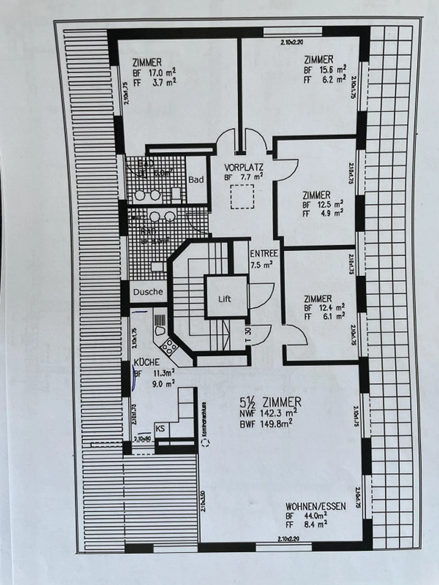Grosszügige Dachwohnung mit Seeblick - Foto 11 von 11