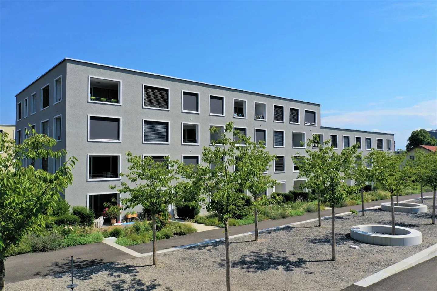 Modernes Apartment mit Loggia - Foto 2 von 7