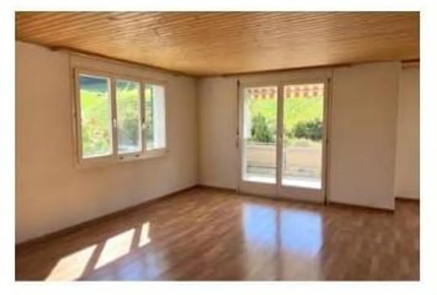 Bright 4.5 Room Apartment in Wald ZH - Photo 5 of 13