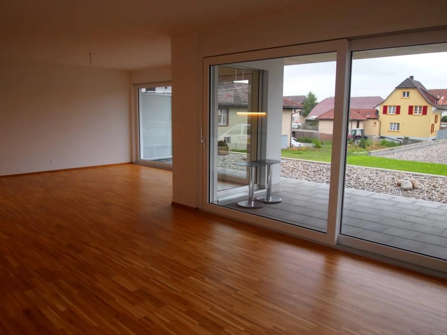 Wohnung mieten - Foto 2 von 8