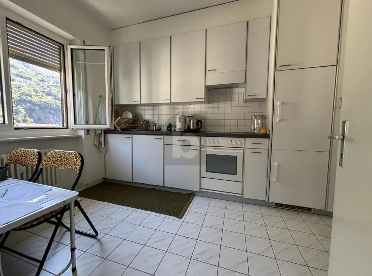 UNE MAISON CONFORTABLE À UN PRIX RAISONNABLE - Foto 3 di 5