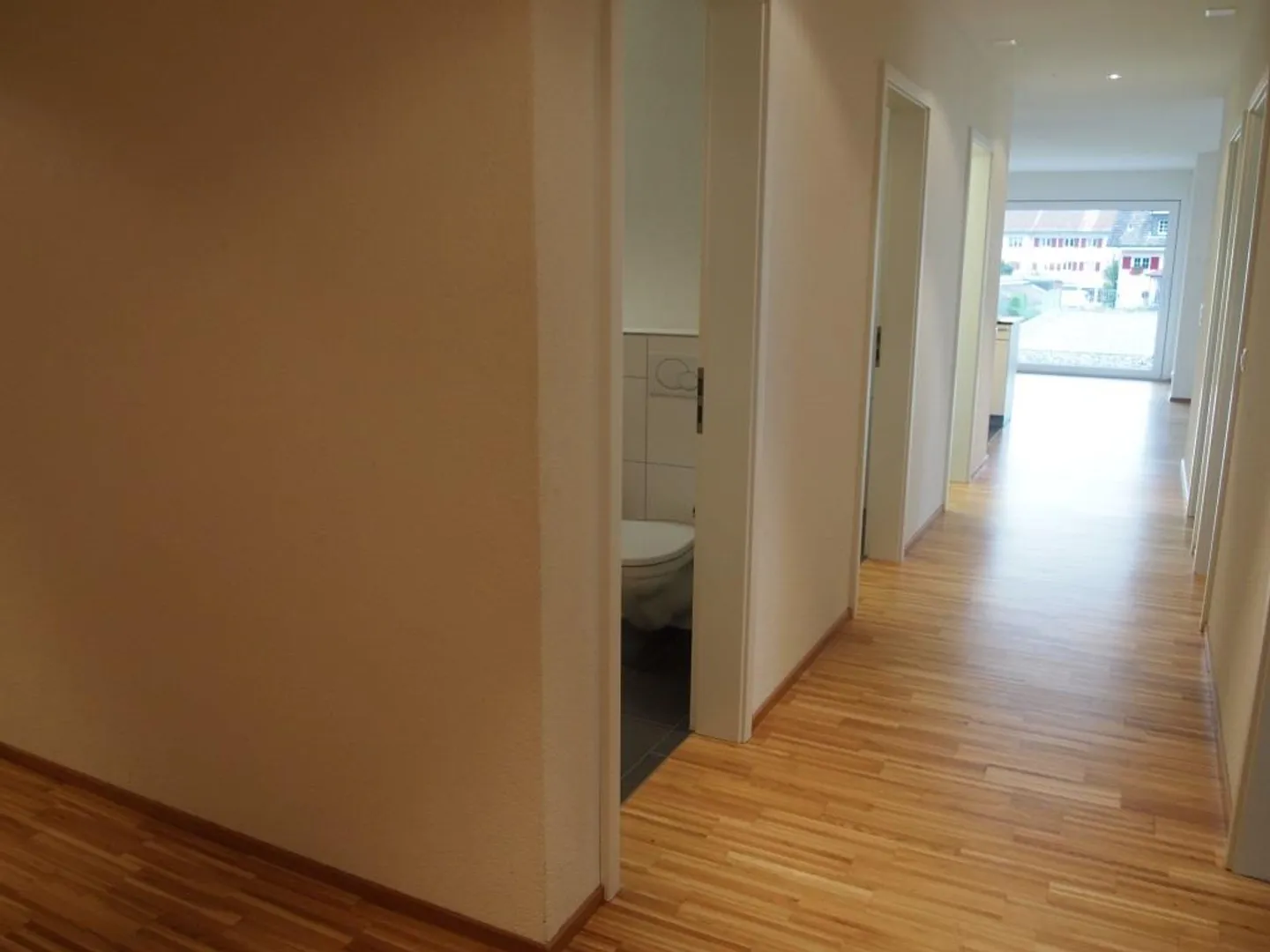 Wohnung mieten - Foto 8 von 8