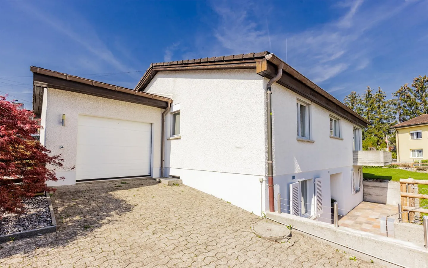 Charmantes Haus mit Privatgarten - Foto 2 von 19