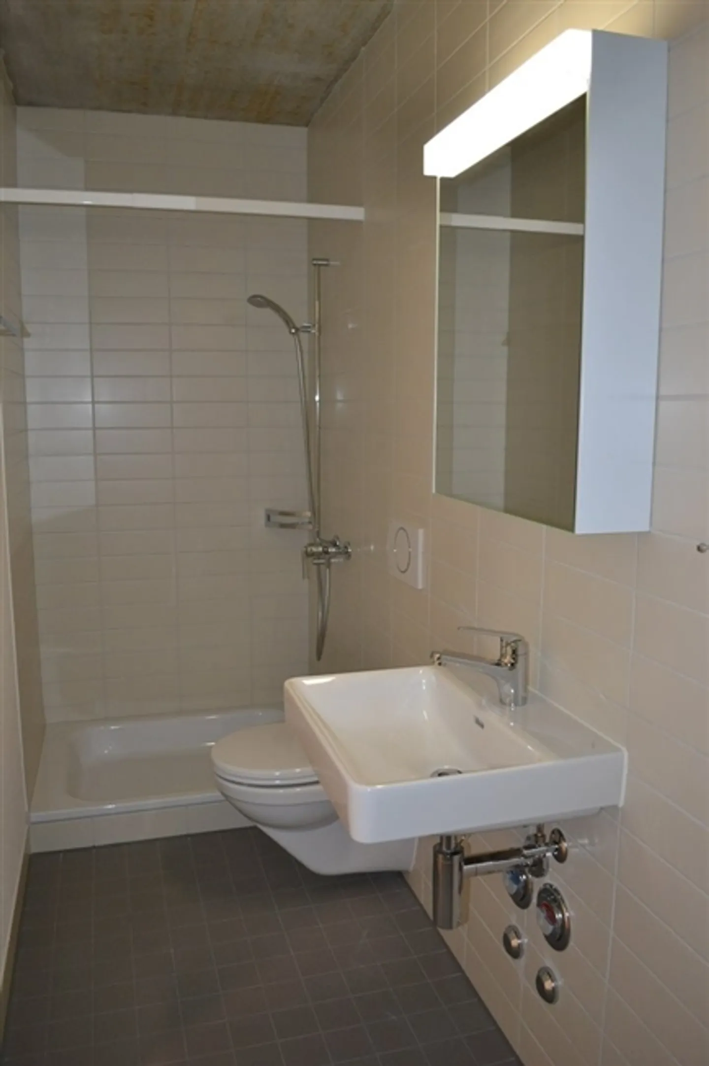 Appartement à louer - Photo 4 sur 6