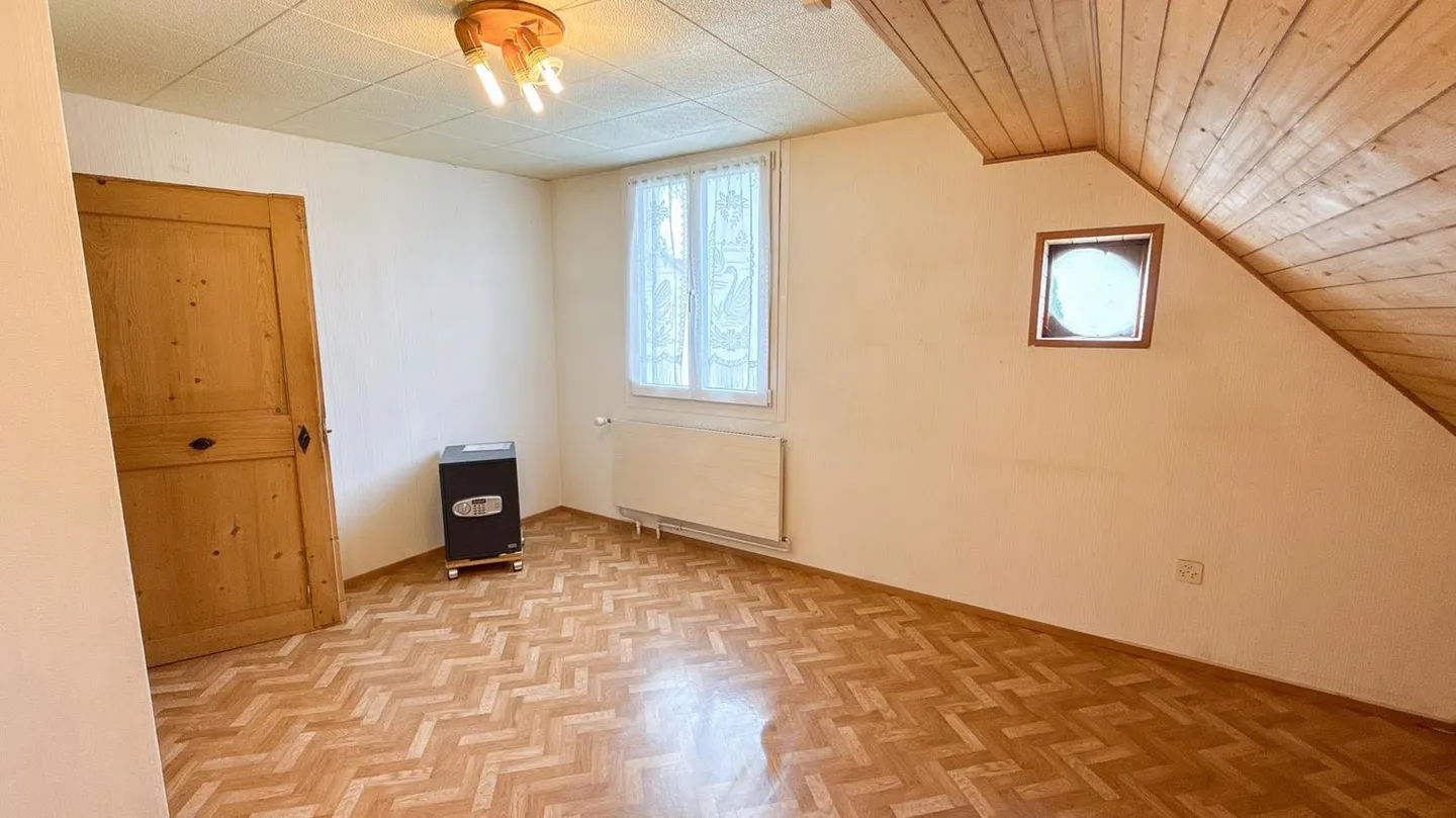 Maison multifamiliale intéressante dans un emplacement de choix - vérifiée par la banque ! - Photo 14 sur 28