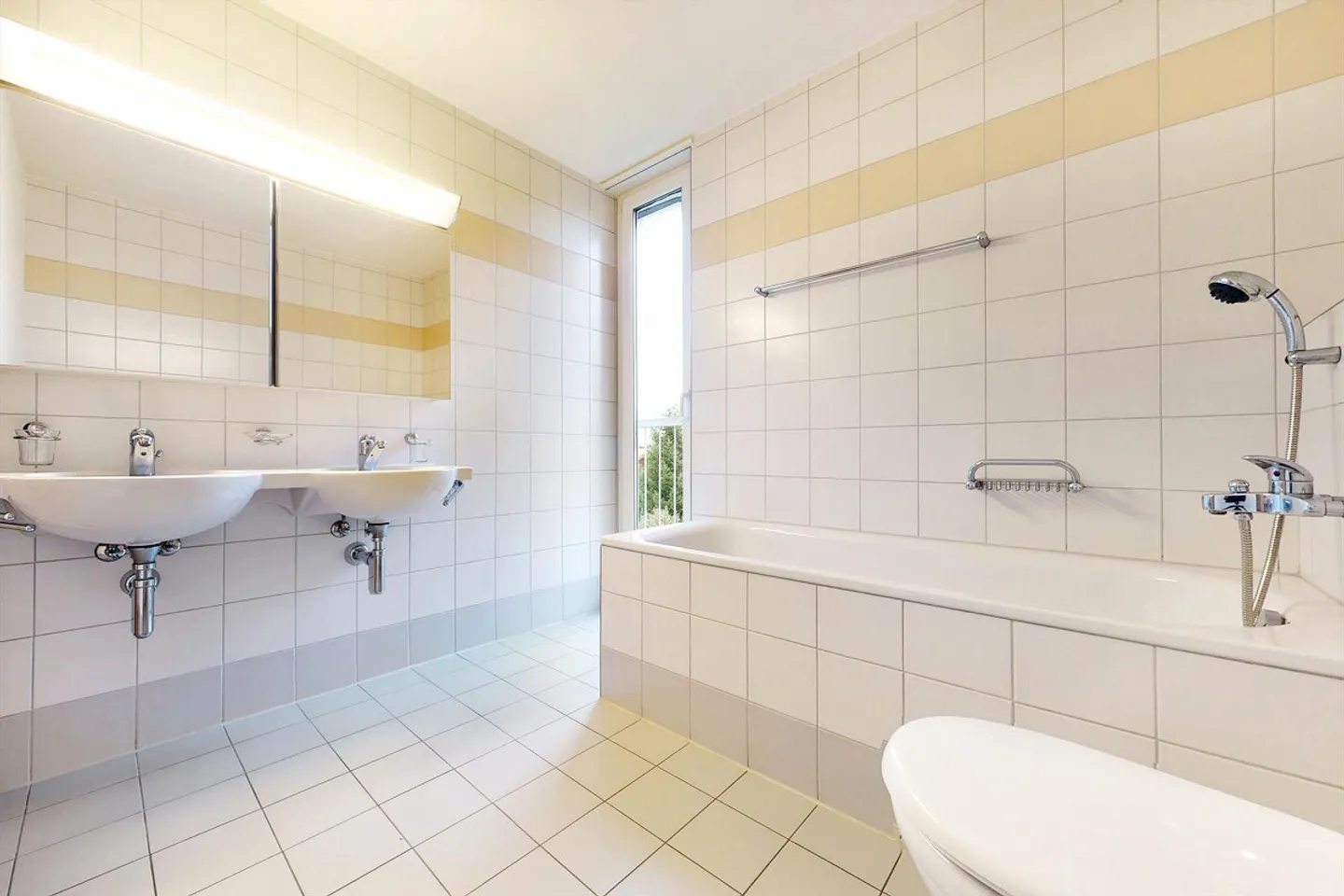 Charming Apartment near Eglisau Station - Photo 6 of 6