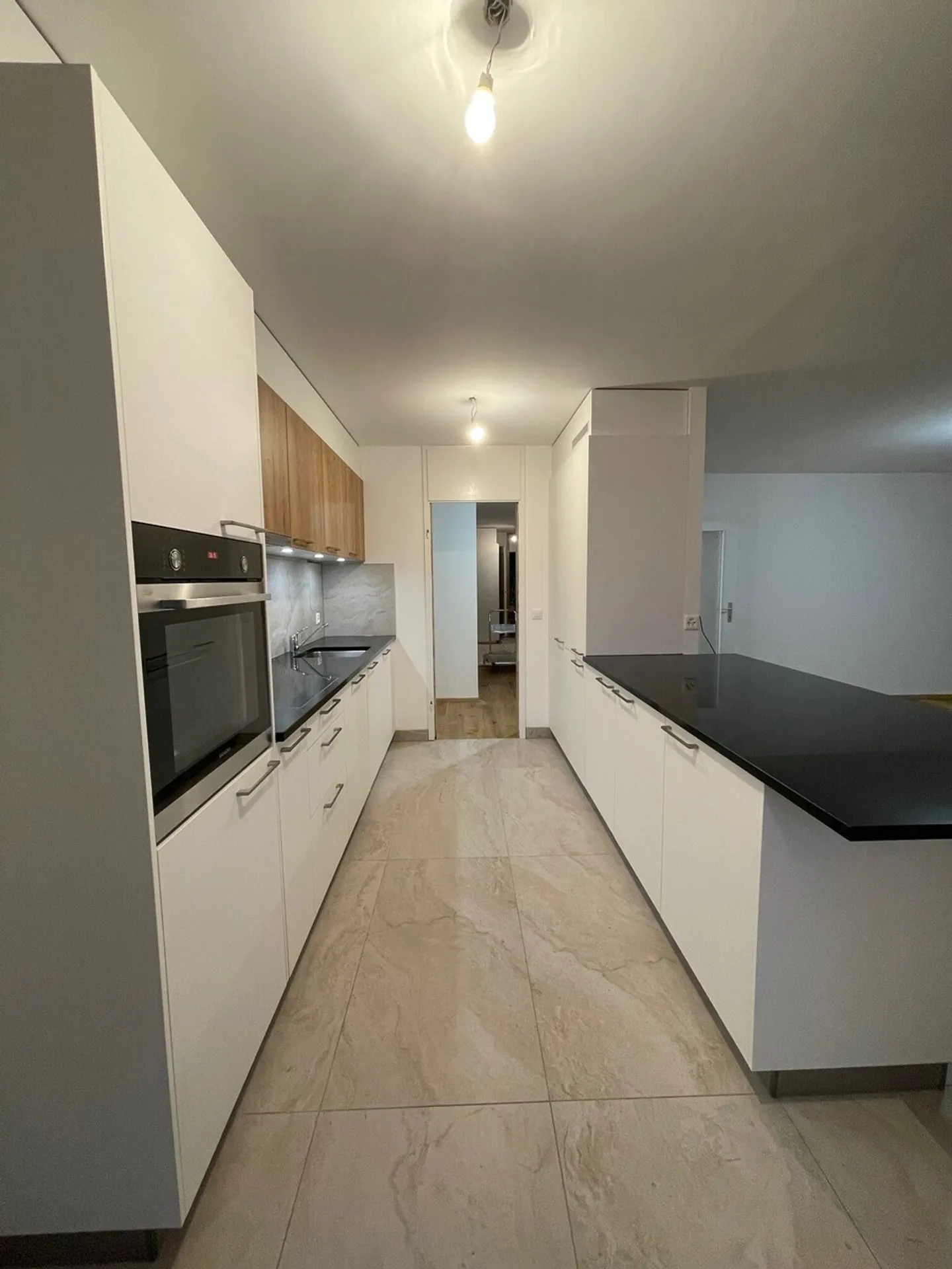 A fully renovated apartment for rent in Romont. - Photo 2 of 4