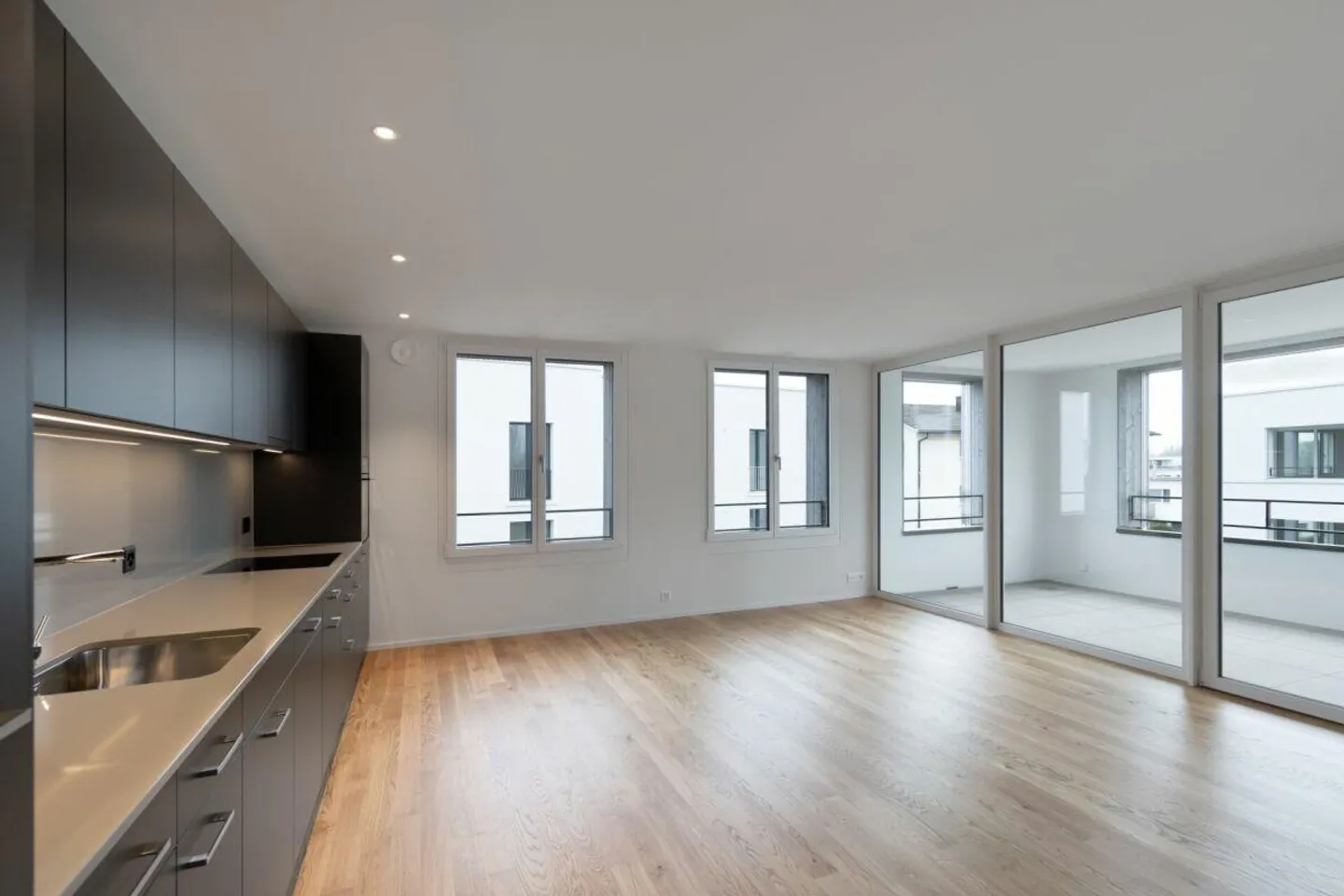 Appartamento moderno 3.5 stanze - Foto 4 di 15