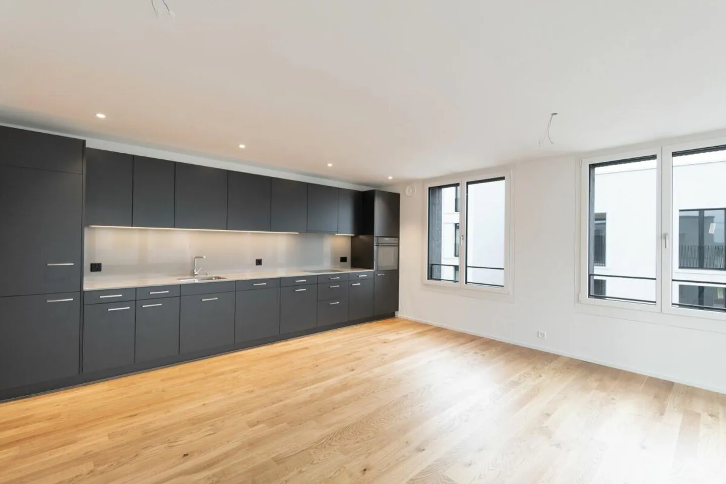 Appartamento moderno 3.5 stanze - Foto 3 di 15