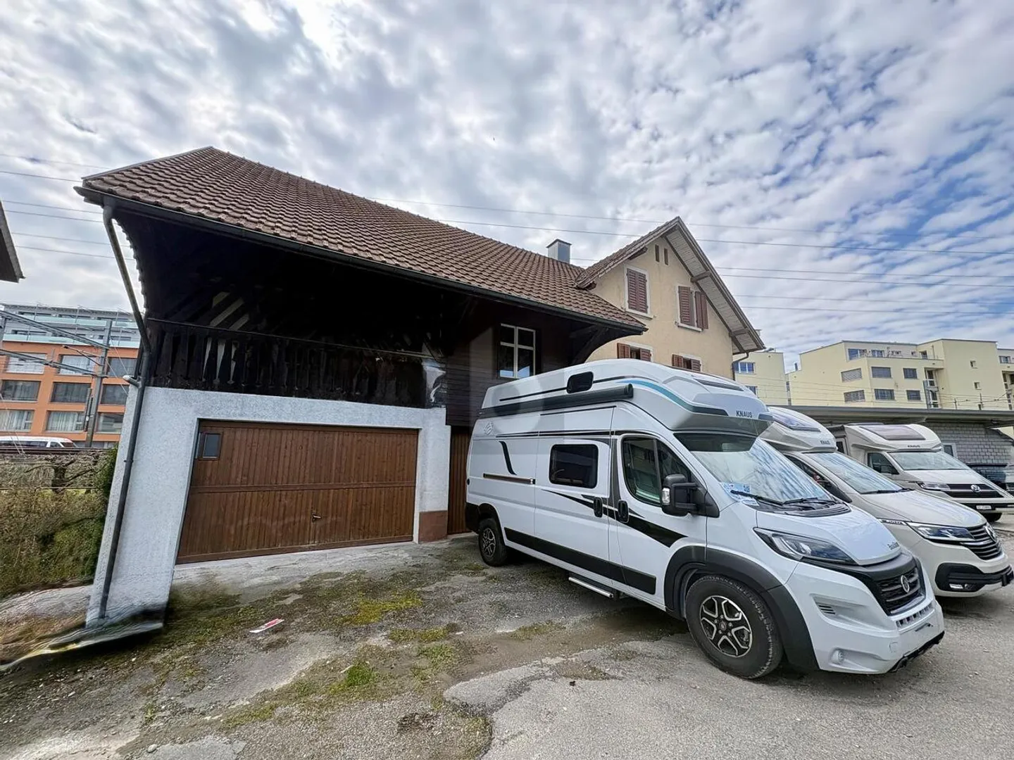 EXCLUSIF, ENSOLEILLÉ ET AVEC PROPRIÉTÉ EXISTANTE - Photo 4 sur 6