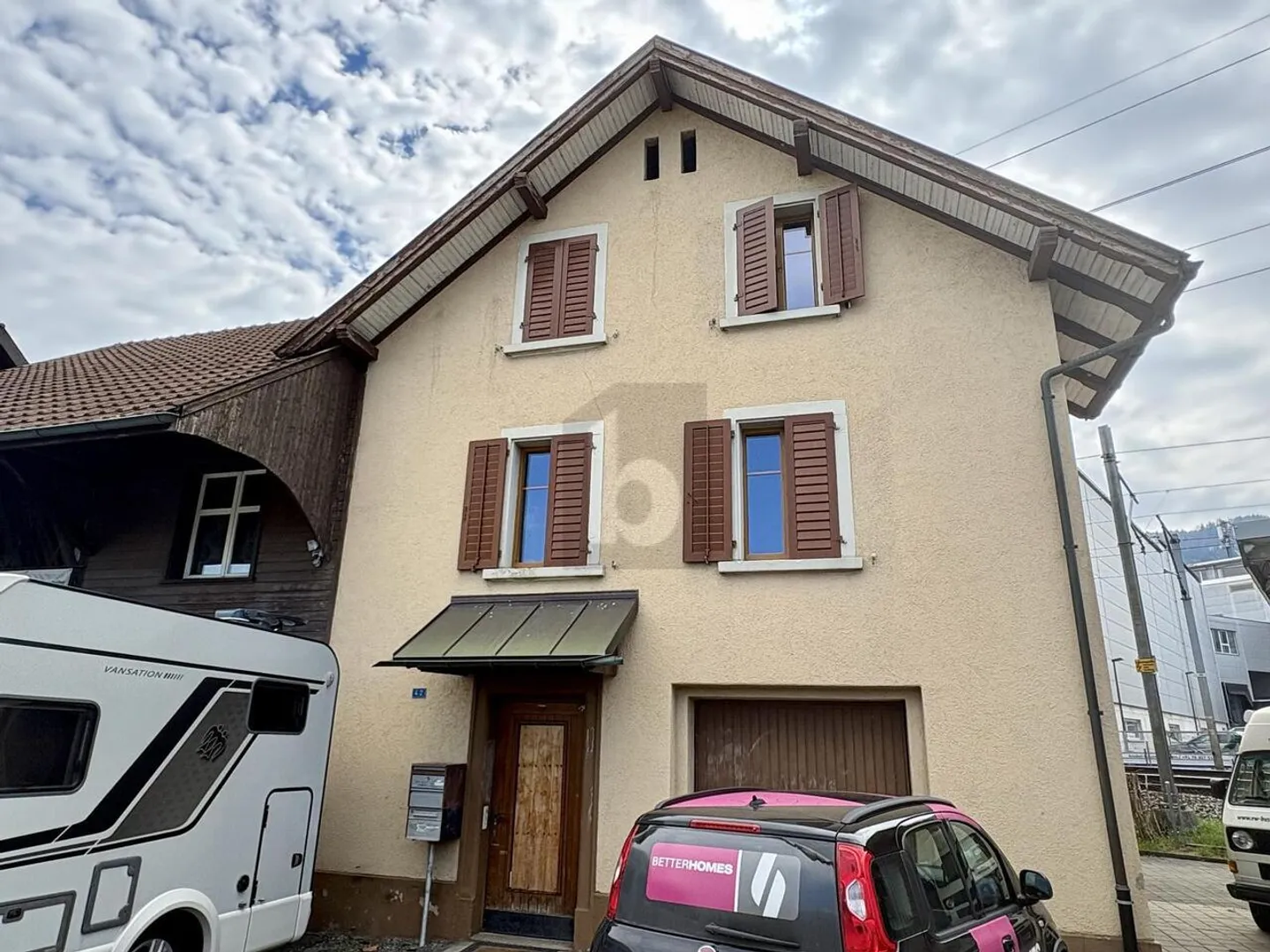 EXCLUSIF, ENSOLEILLÉ ET AVEC PROPRIÉTÉ EXISTANTE - Photo 5 sur 6