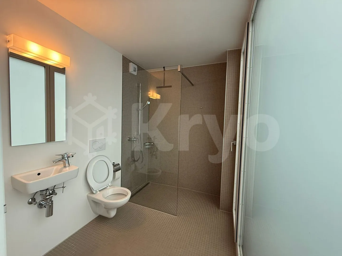 Bel Appartement Duplex avec Terrasse - Photo 12 sur 12