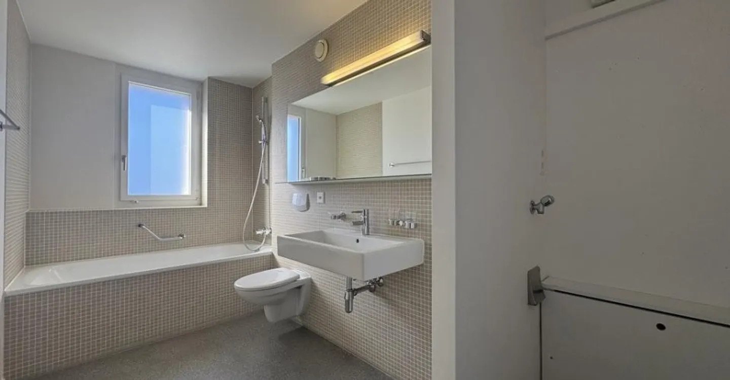 Bellissimo appartamento di 4.5 locali in duplex - Foto 6 di 7