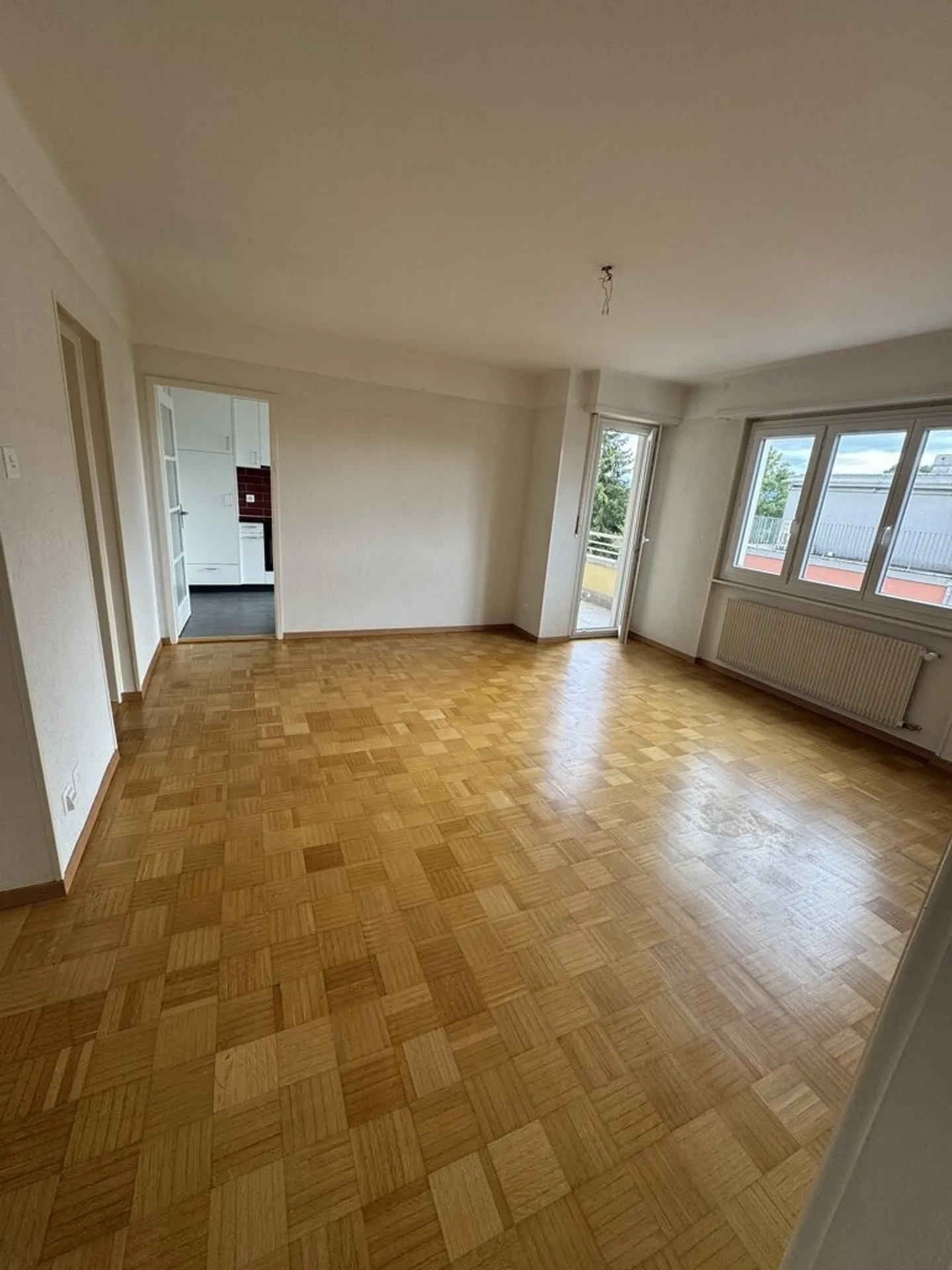 Joli 2.5 pièces idéalement situé - Photo 3 sur 7