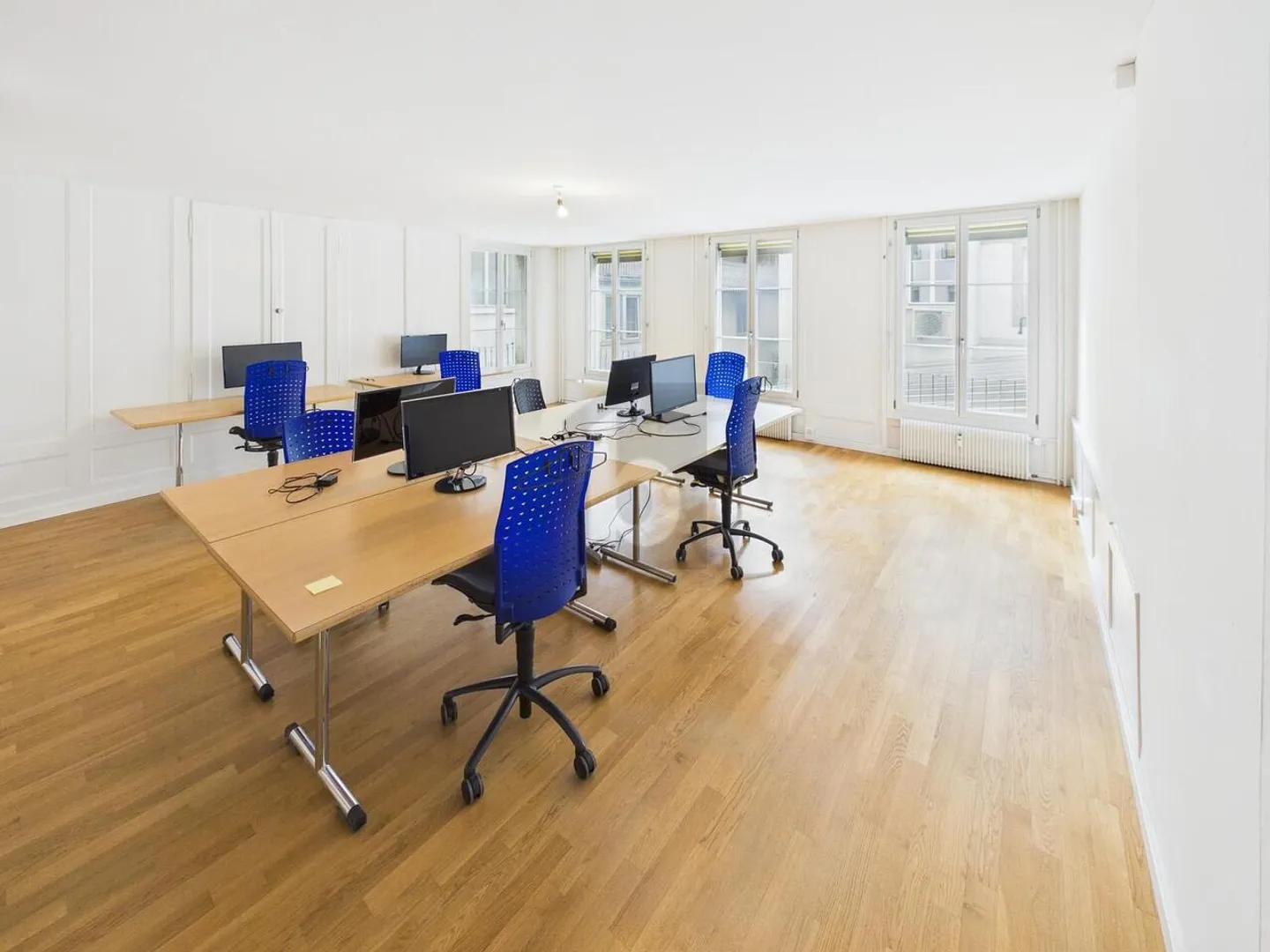 CENTRAL, PRACTICAL AND SPACIOUS - Photo 1 of 6