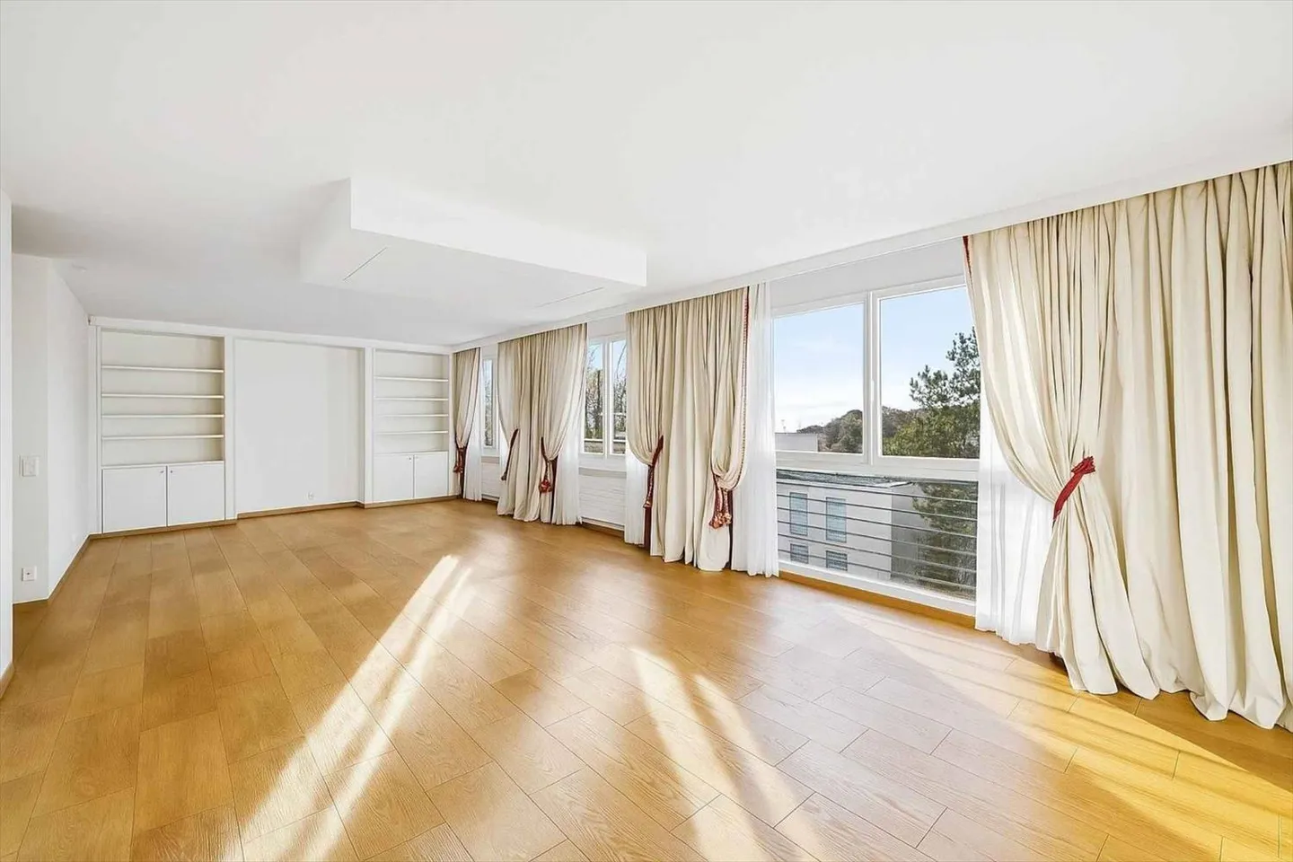 Außergewöhnliches Penthouse mit herrlichem Blick auf den See - Foto 4 von 13