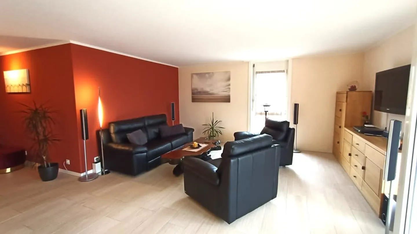 Appartement Magnifique avec Vue Lac - Photo 13 sur 13