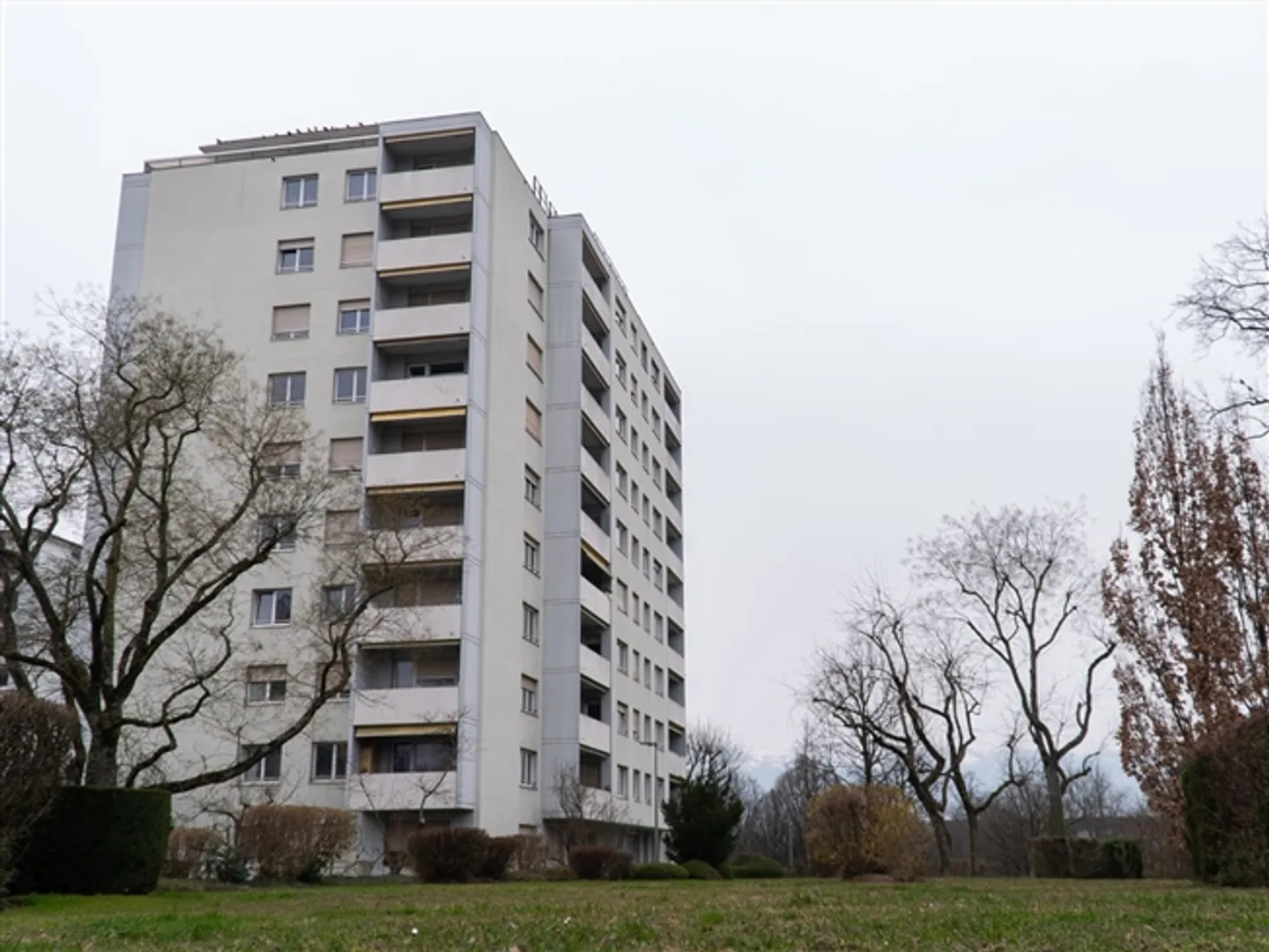 Praktischer Parkplatz - Foto 1 von 1