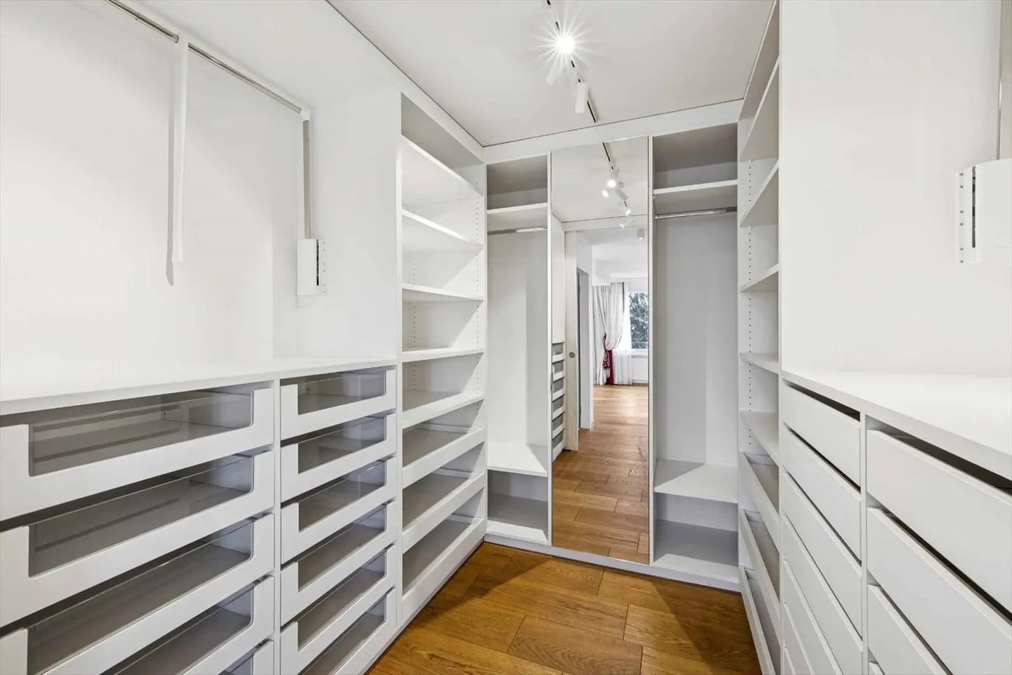 Außergewöhnliches Penthouse mit herrlichem Blick auf den See - Foto 6 von 13