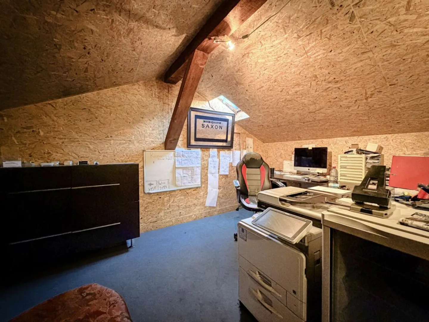 Yielding building in the heart of Saxon - Photo 10 of 13