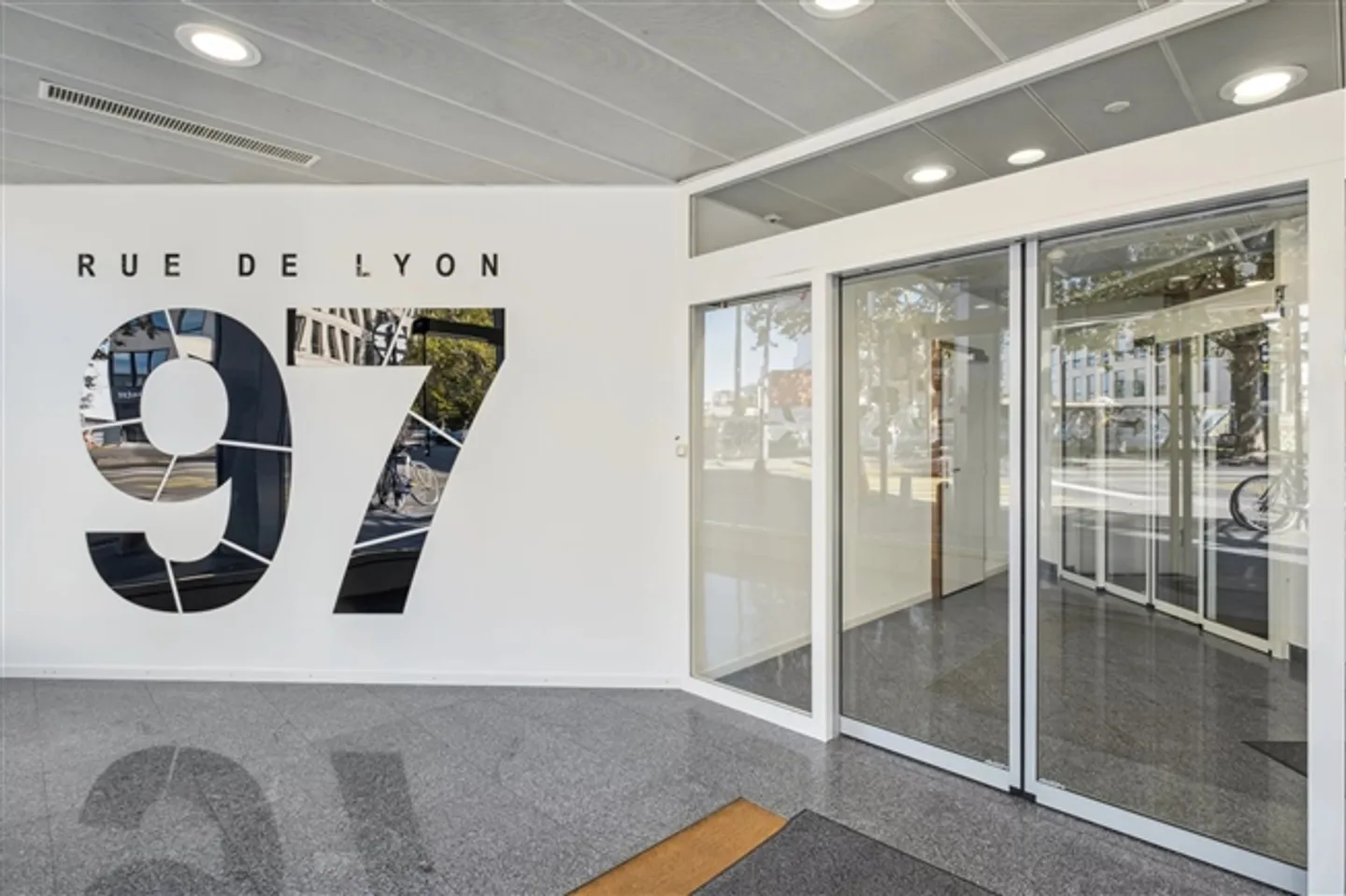 Zones administratives à Les Charmilles - Photo 3 sur 13