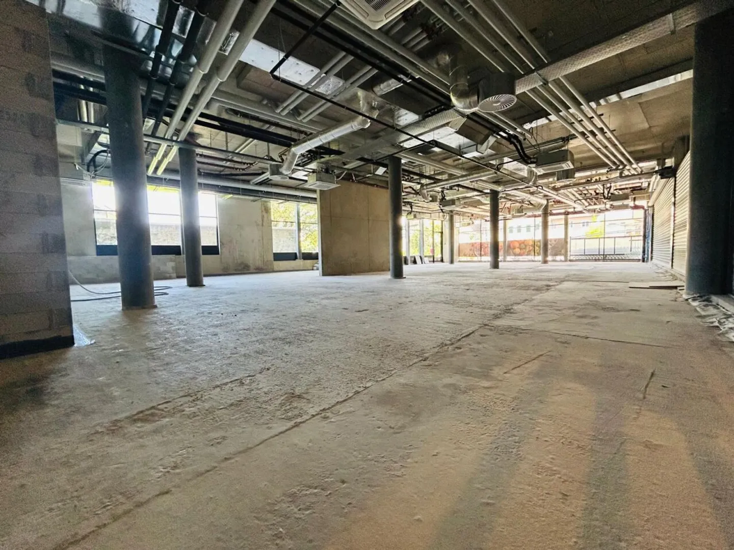For rent - New commercial area of 507 m² in the heart of Rolle - Rue du Temple - Photo 8 of 9