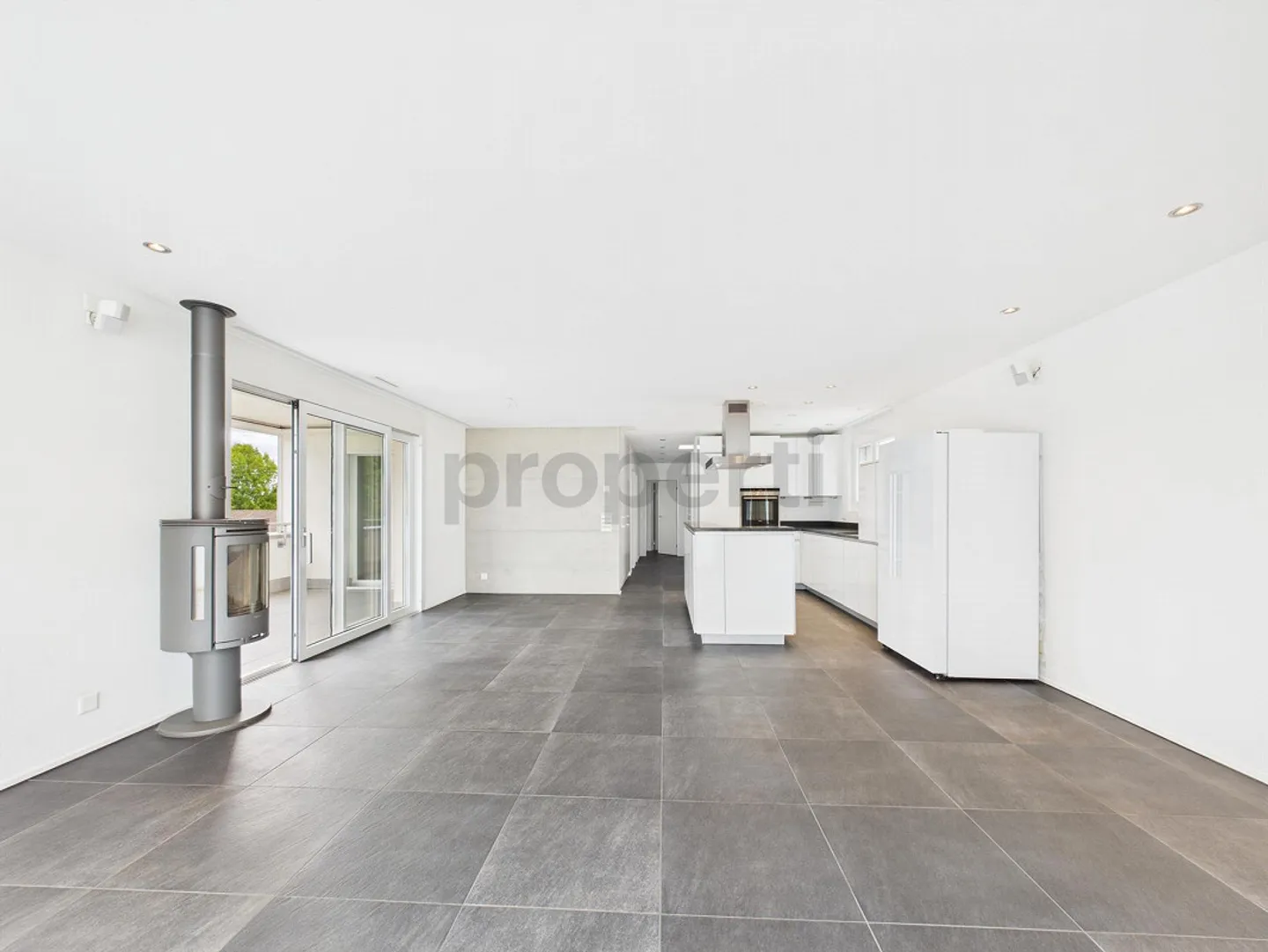 Appartamento attico di alta qualità con 4,5 stanze a Oberglatt - Foto 1 di 13