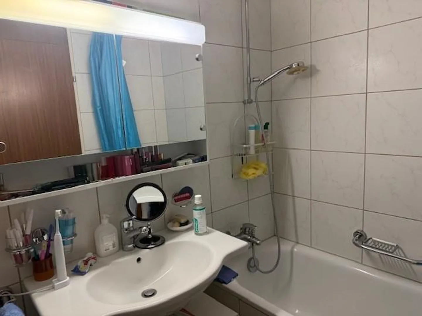 Stilvolle 3.5 Zimmerwohnung - Foto 2 von 8