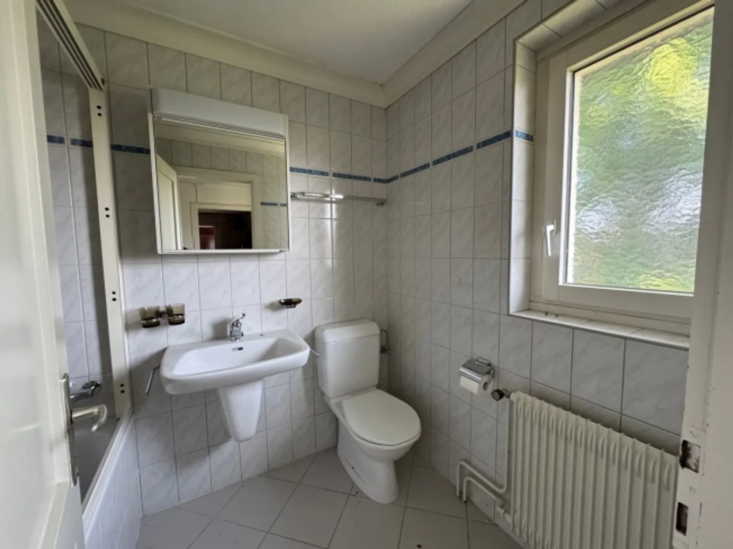 Semi-detached house for sale - Photo 5 of 10