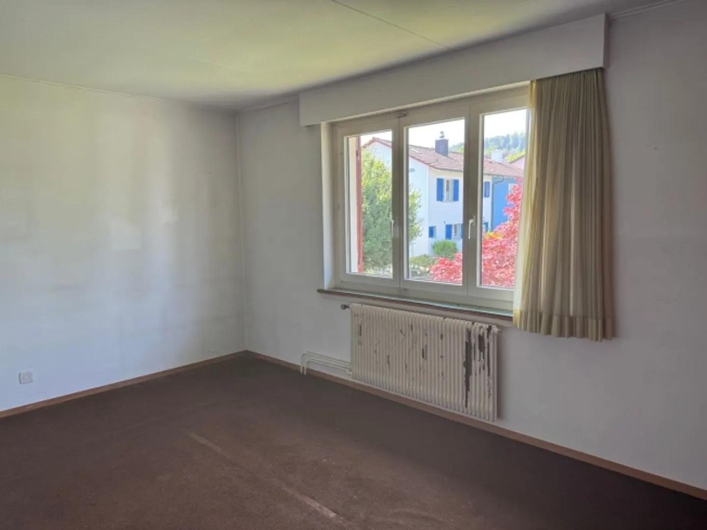 Semi-detached house for sale - Photo 6 of 10