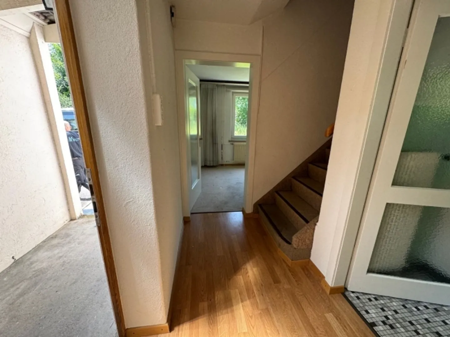 Semi-detached house for sale - Photo 8 of 10