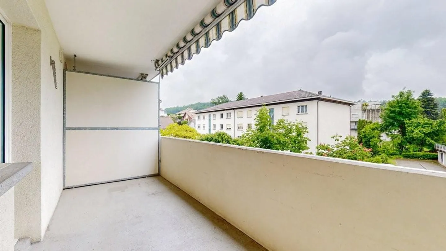 Appartamento luminoso in un quartiere residenziale verde - Foto 8 di 8