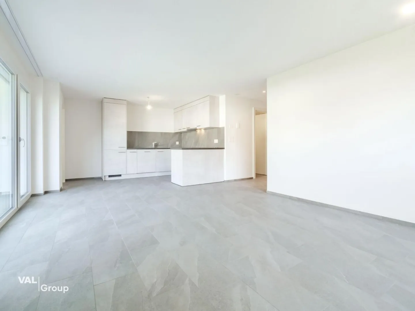 Moderno appartamento di 3,5 stanze al 1° piano - situato in una zona soleggiata e tranquilla - Foto 1 di 11