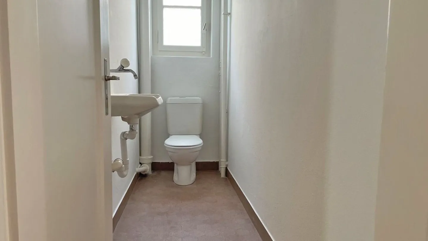 Appartamento di 4 stanze ai margini della città vecchia vicino al Reno (piano terra sinistra) - Foto 10 di 10