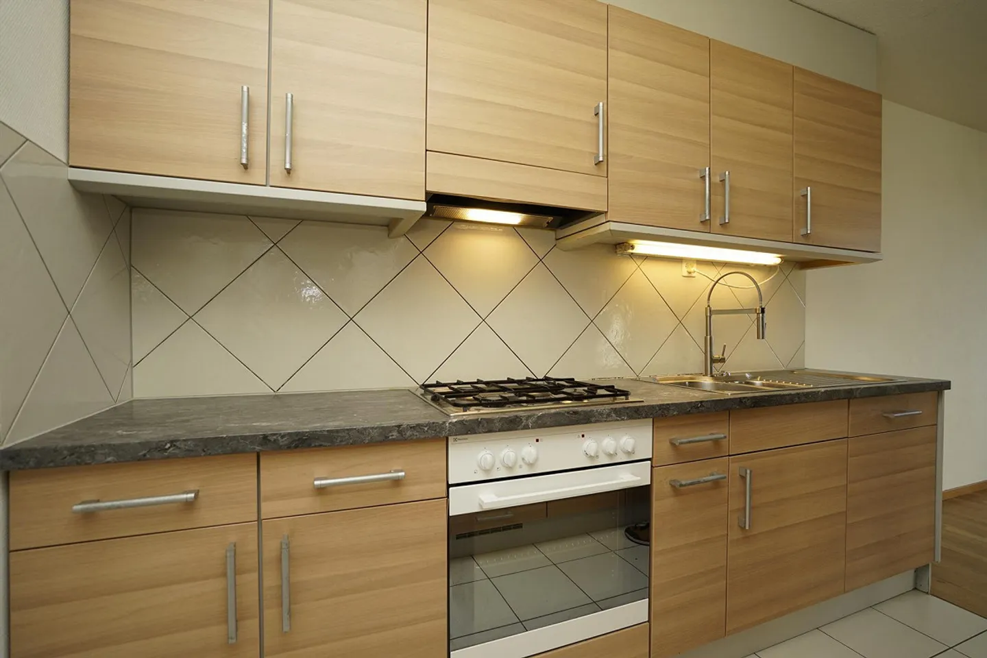 Helles Apartment mit Alpenblick - Foto 1 von 13