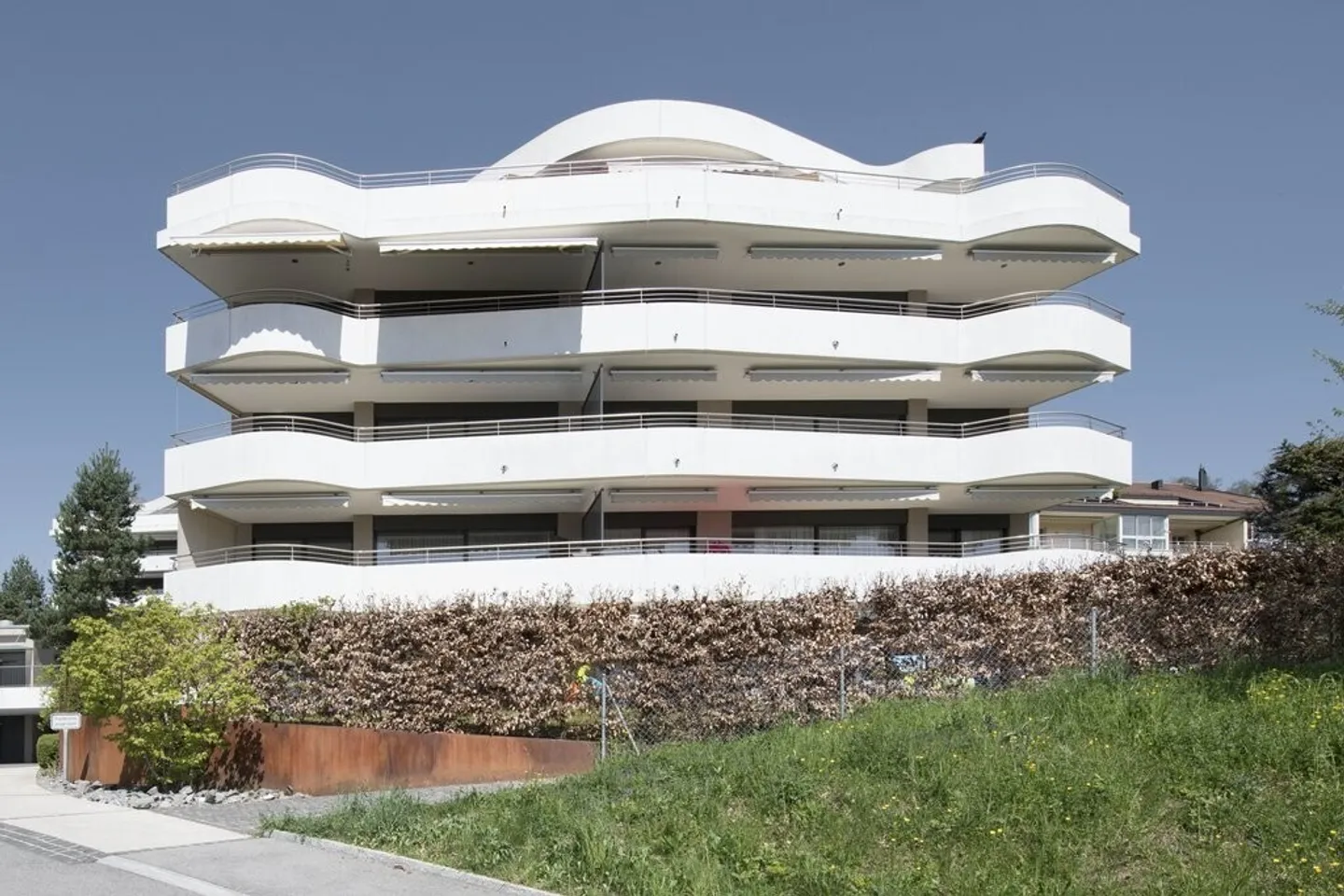 Outdoor parking space for rent - Photo 1 of 1