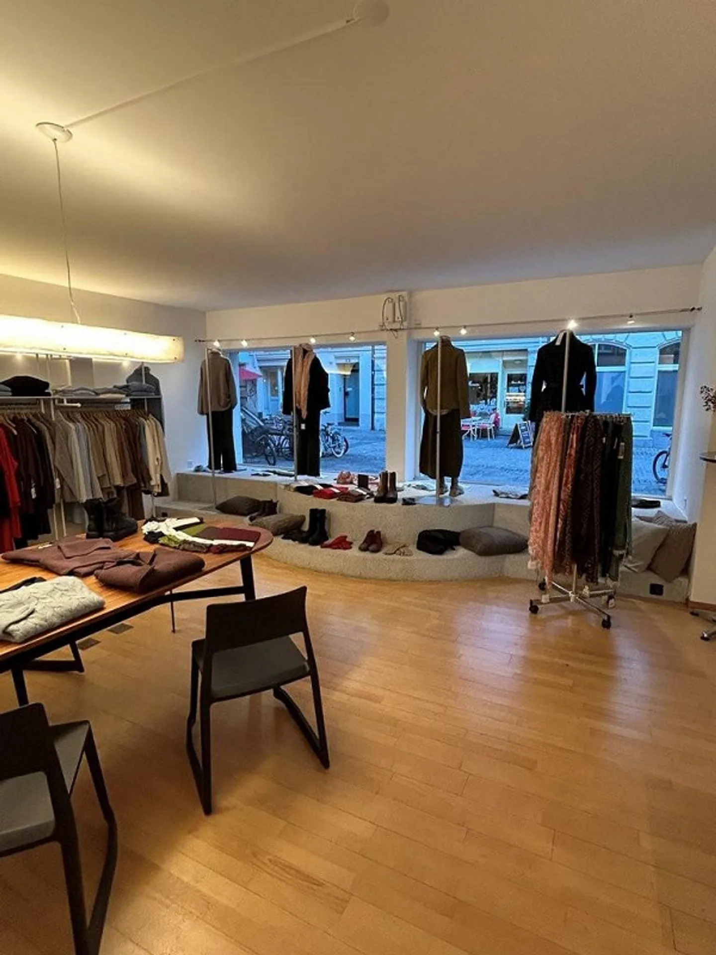 Espace commercial au cœur de Niederdorf Zurich - Photo 2 sur 5