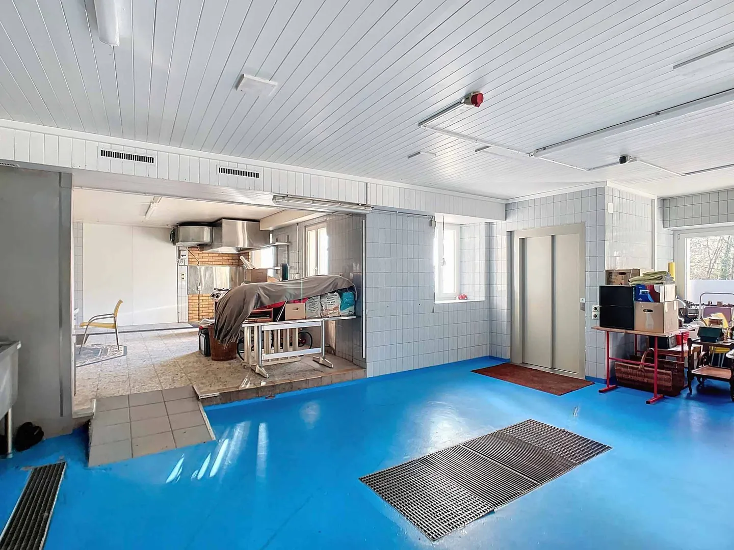 Ideal commercial space for a laboratory (caterer, others) - Photo 3 of 6