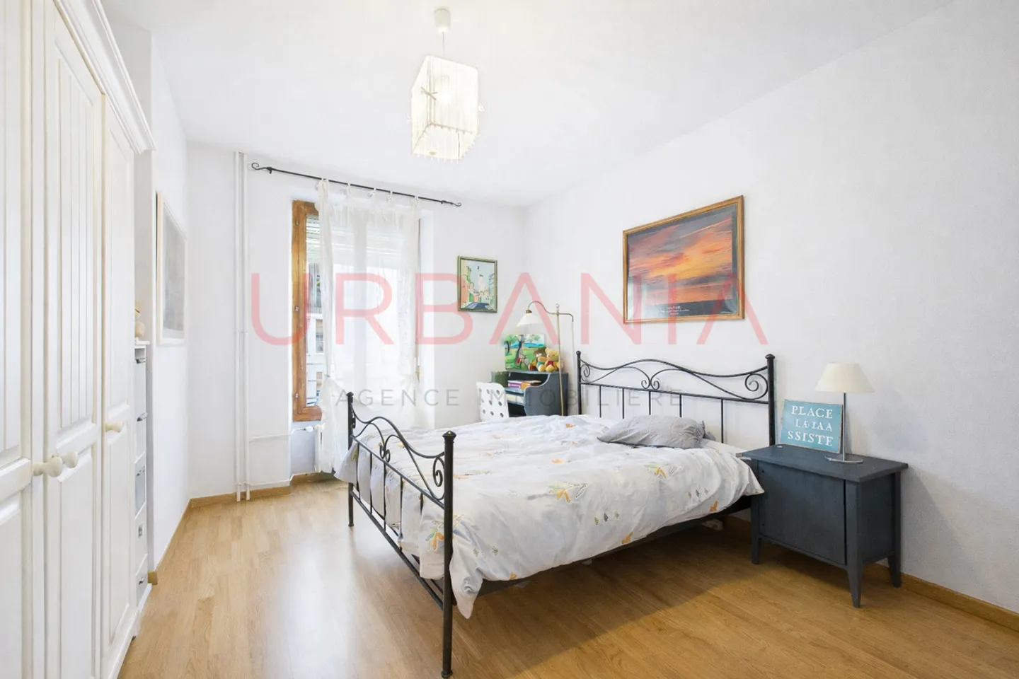 Bel appartamento in una zona tranquilla - Foto 3 di 5