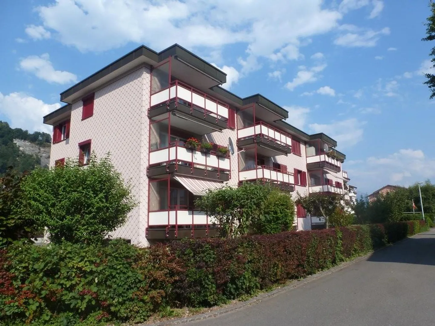 In a sunny, quiet location - Simple and well-kept, for a comfortable stay - Photo 1 of 9