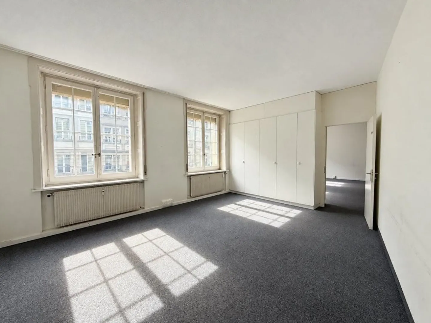 Your office space in the city center! - Photo 4 of 7