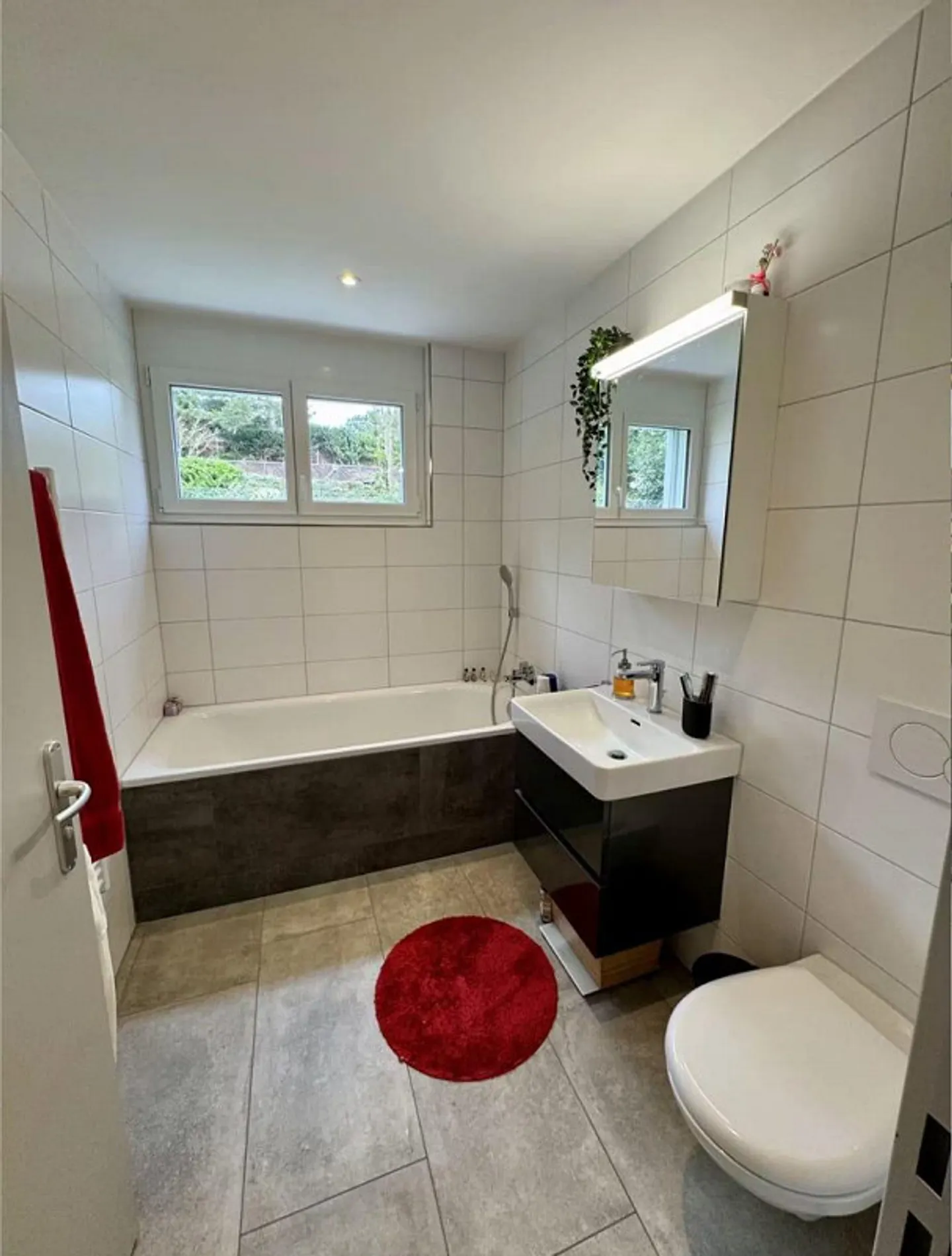 Möblierte Wohnung mit Fitnessraum - Foto 8 von 13