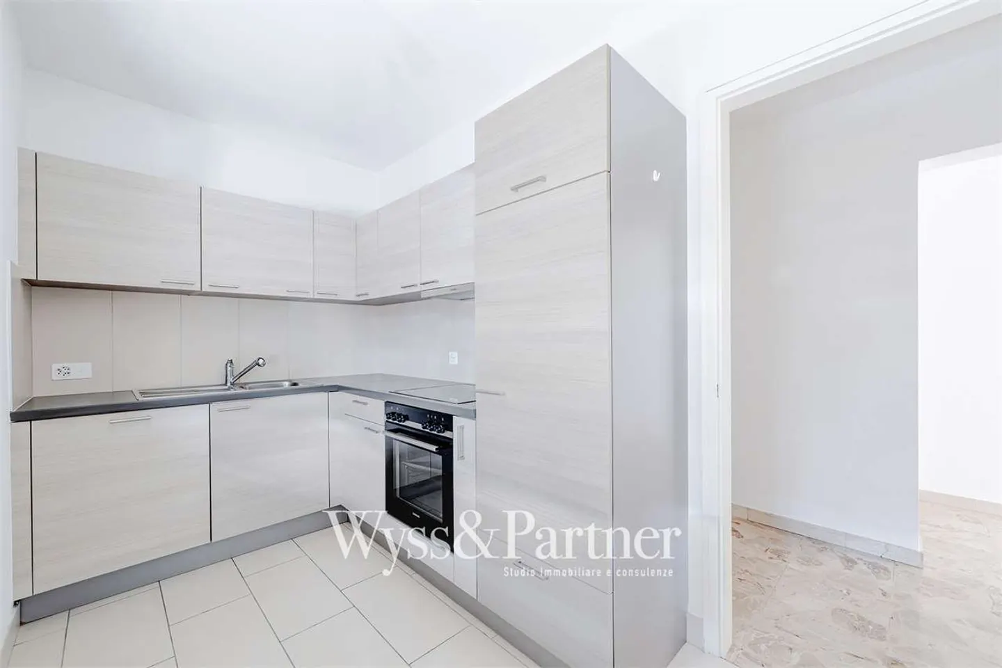 Bright 3.5 apartment for rent in Caslano - Photo 3 of 10