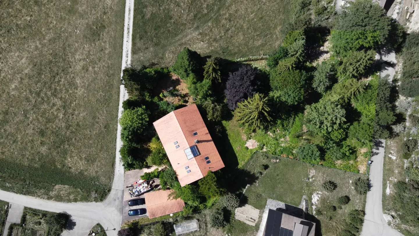 Proprietà con 8 camere nel cuore della Gruyère - Foto 11 di 12